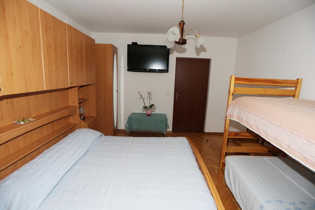 Mejak&Bordon Villa Secovlje Bagian luar foto