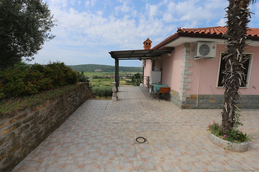 Mejak&Bordon Villa Secovlje Bagian luar foto