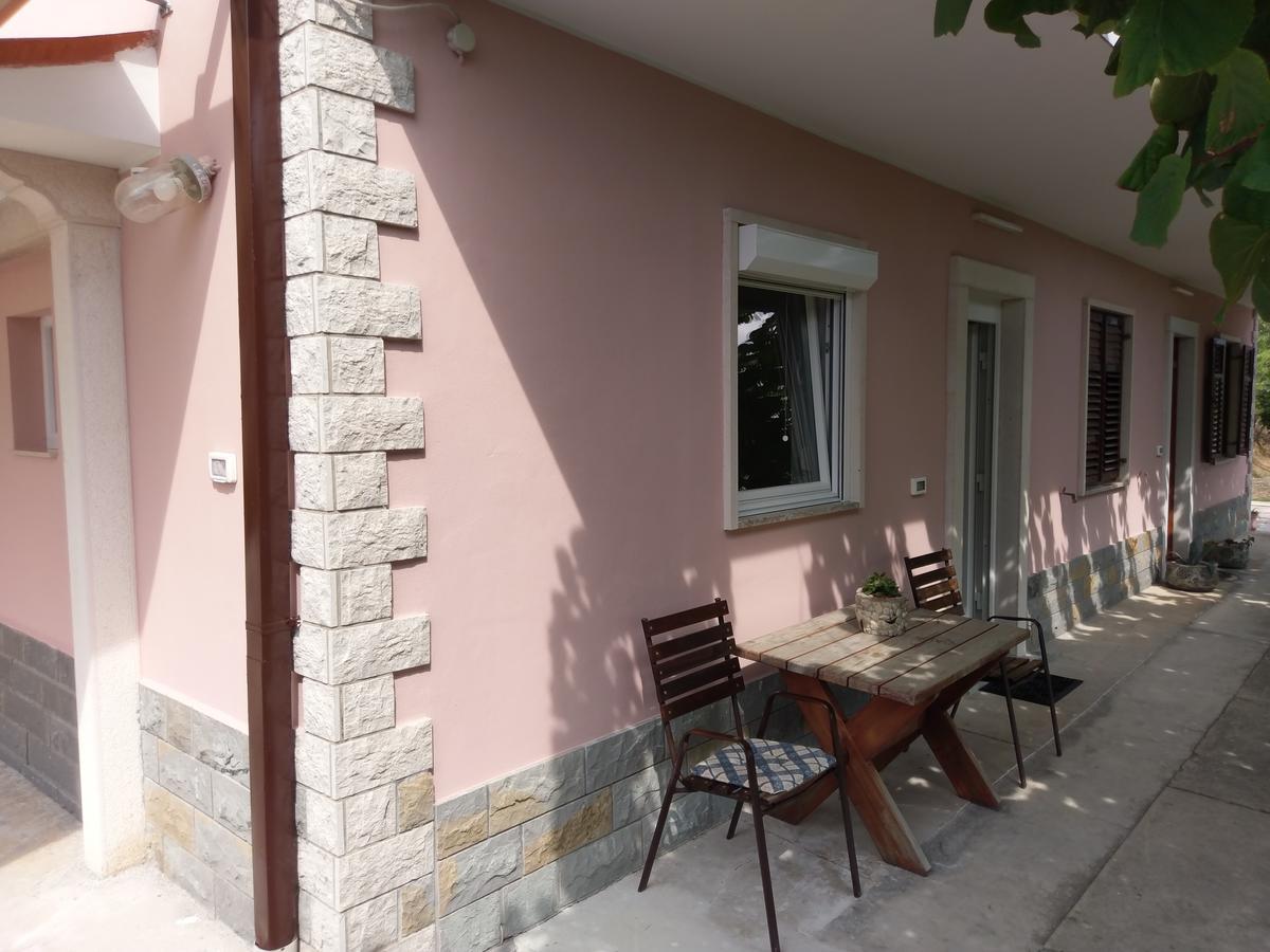 Mejak&Bordon Villa Secovlje Bagian luar foto
